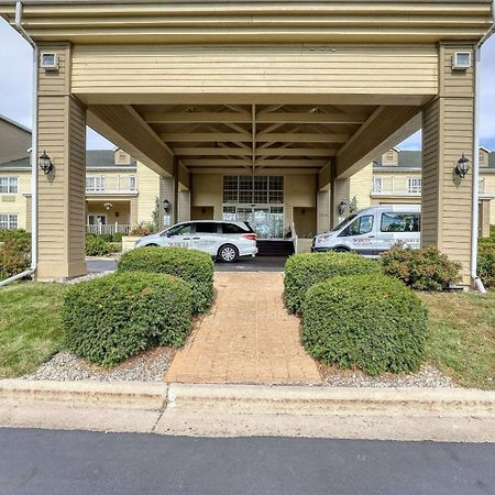 Comfort Suites Appleton Airport Exteriör bild