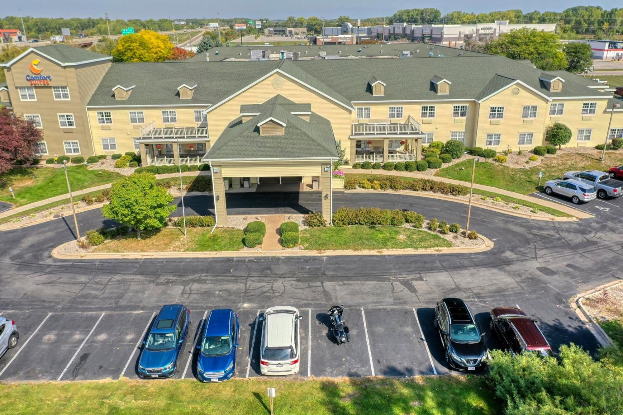 Comfort Suites Appleton Airport Exteriör bild