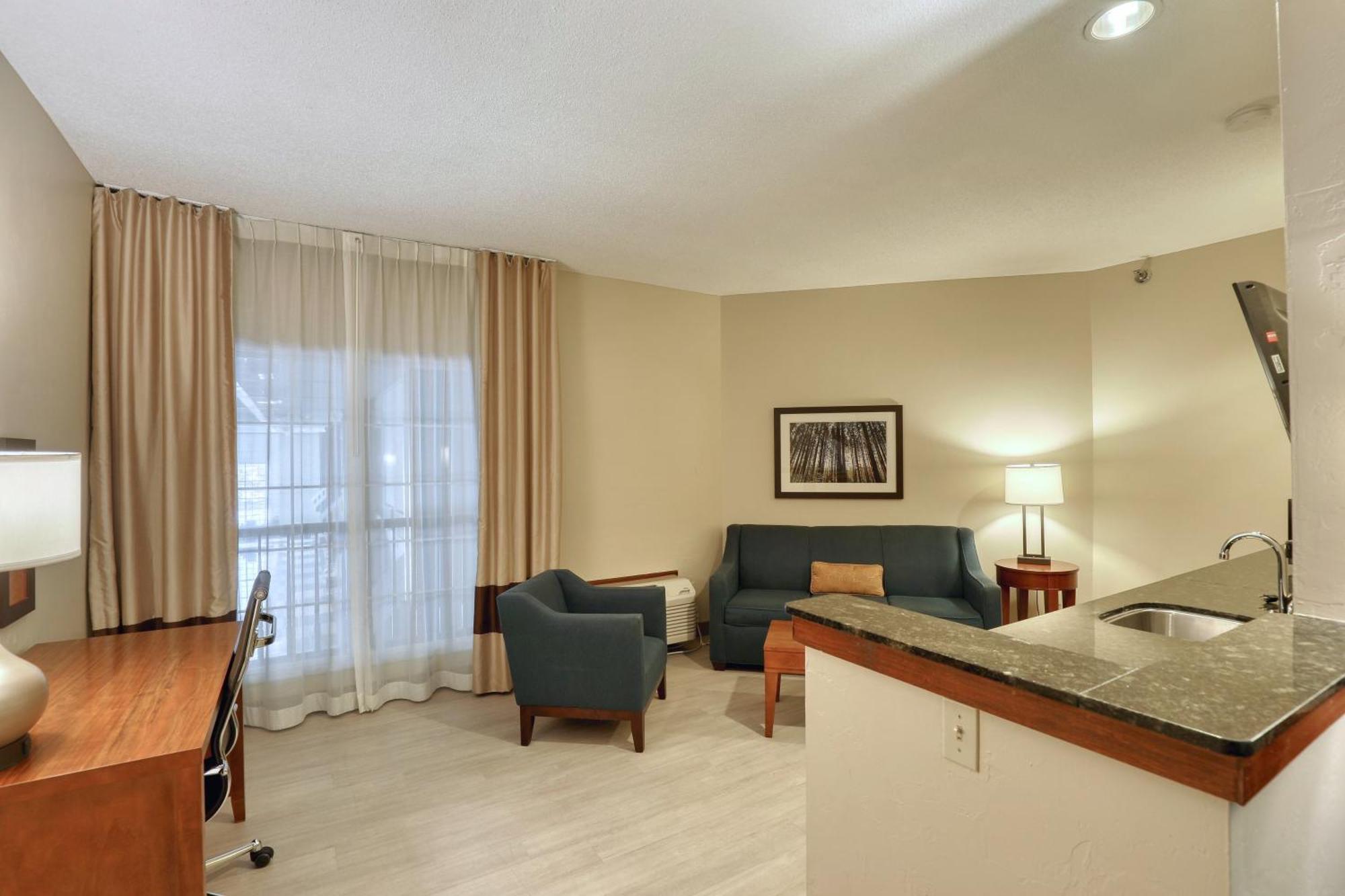 Comfort Suites Appleton Airport Exteriör bild