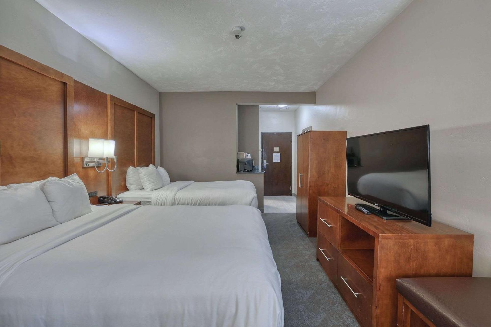 Comfort Suites Appleton Airport Exteriör bild