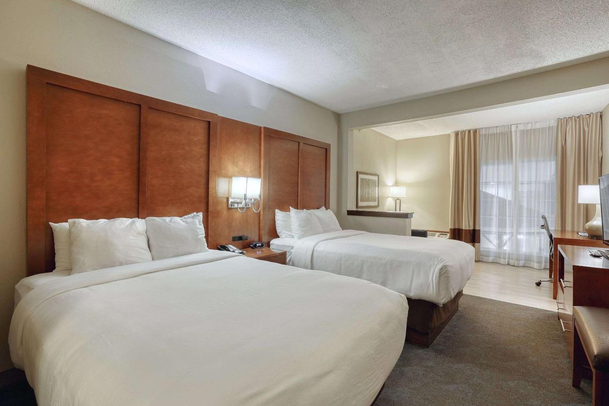 Comfort Suites Appleton Airport Exteriör bild